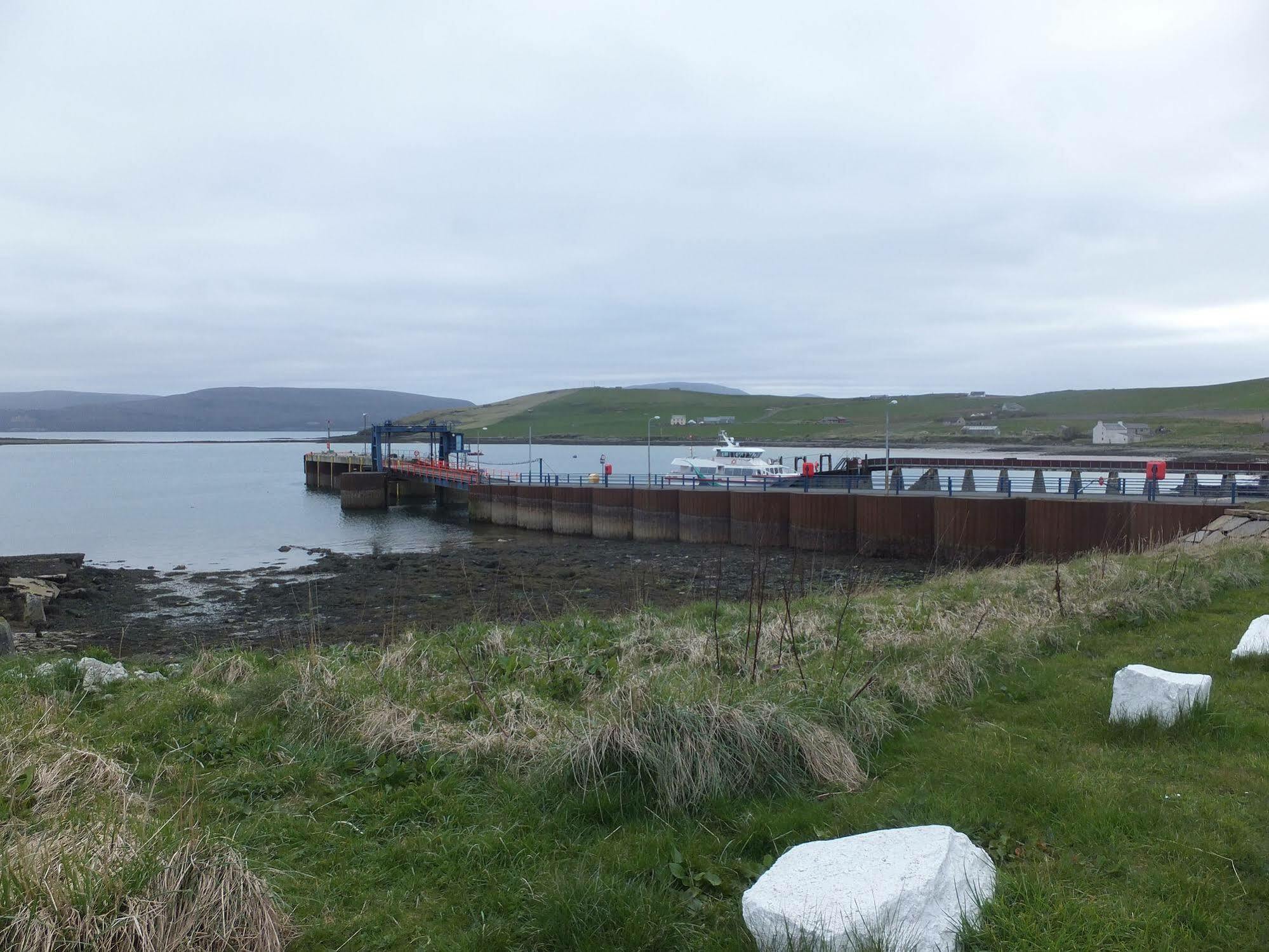 Orkneylodge Orphir  Exteriör bild